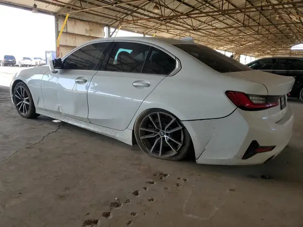 WBA5R1C5XKAJ99447 2019 BMW 3ER - Image 2