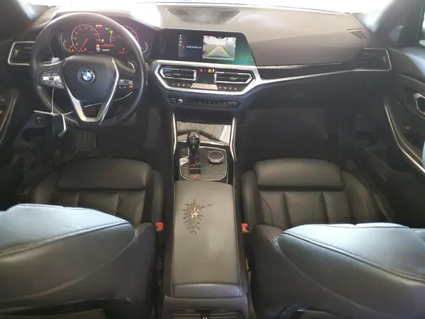 WBA5R1C5XKAJ99447 2019 BMW 3ER - Image 8
