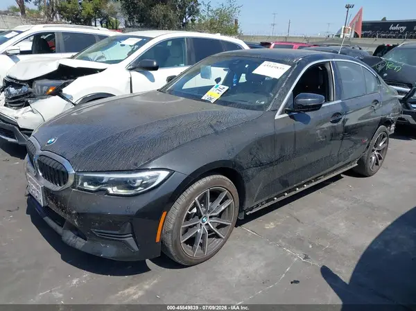 WBA5R1C5XKAJ99755 2019 BMW 3ER - Image 2