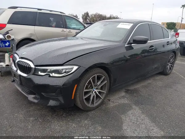 WBA5R1C5XKAK06543 2019 BMW 3ER - Image 2