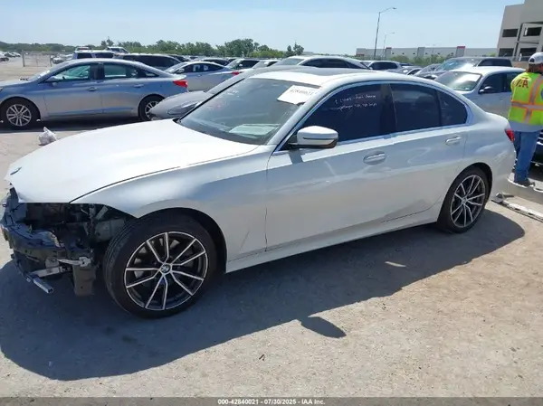 WBA5R1C5XKAK07921 2019 BMW 3ER - Image 2