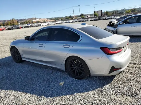 WBA5R1C5XKAK12519 2019 BMW 3ER - Image 2