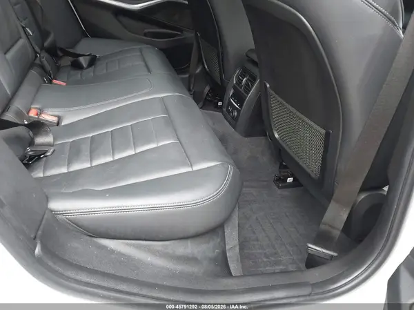 WBA5R1C5XKFH02318 2019 BMW 3ER - Image 8