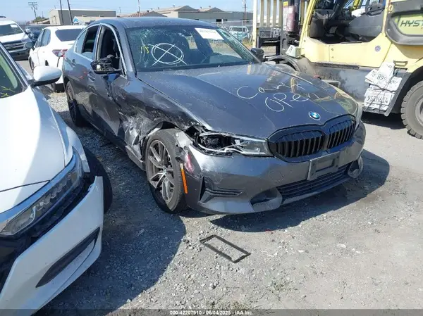 WBA5R1C5XKFH20799 2019 BMW 3ER - Image 1