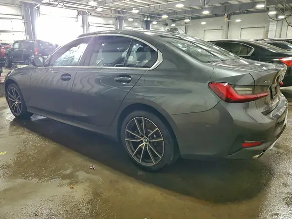 WBA5R7C02LFH51098 2020 BMW 3ER - Image 2