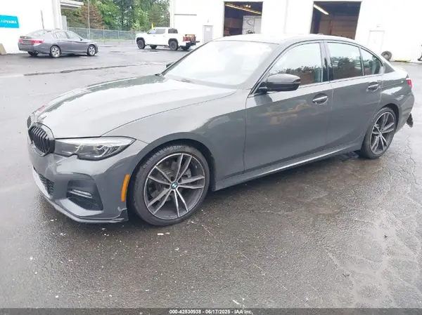 WBA5R7C05NFM16689 2022 BMW 3ER - Image 2