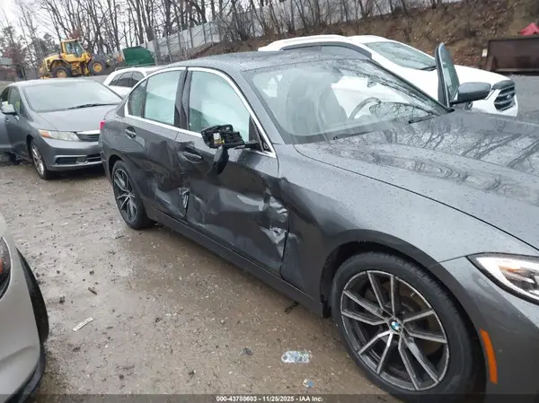 2020 BMW 3 Series auction photo 6