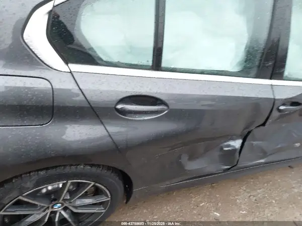 2020 BMW 3 Series auction photo 8