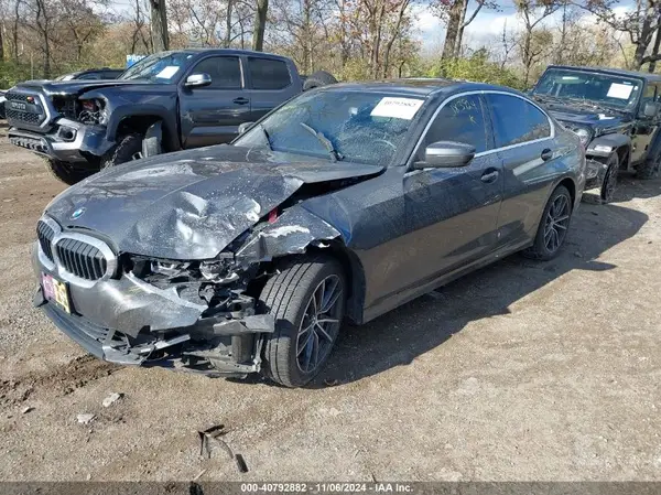 WBA5R7C50KAJ83924 2019 BMW 3ER - Image 2