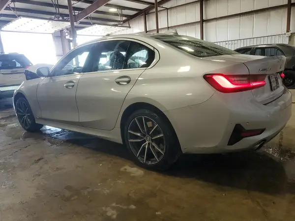 WBA5R7C50KAJ87195 2019 BMW 3ER - Image 2