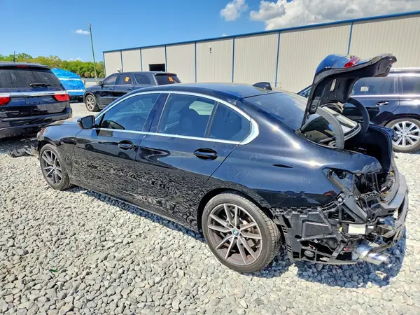 WBA5R7C51KAJ81504 2019 BMW 3ER - Image 2