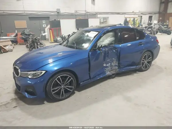 WBA5R7C53KAE82875 2019 BMW 3ER - Image 2