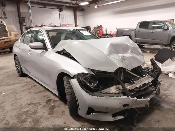 WBA5R7C53KAJ86493 2019 BMW 3ER - Image 1