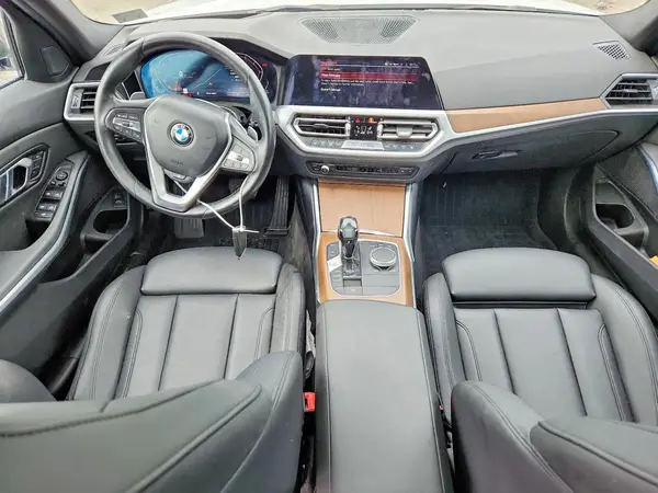 WBA5R7C53KFH26138 2019 BMW 3ER - Image 8