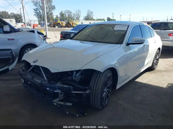WBA5R7C54KAJ79701 2019 BMW 3ER - Image 2
