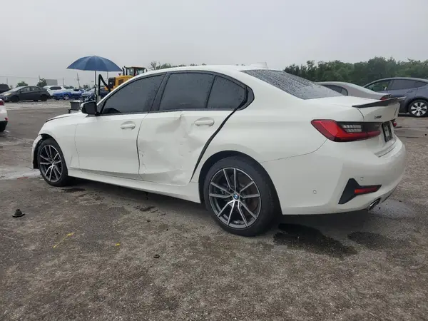 WBA5R7C55KAE82943 2019 BMW 3ER - Image 2