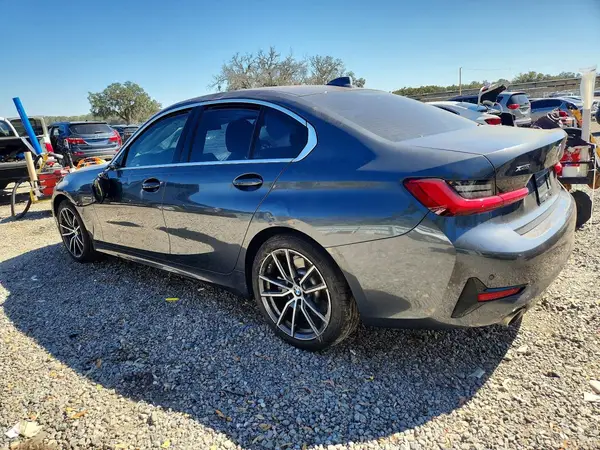 WBA5R7C55KAJ80372 2019 BMW 3ER - Image 2