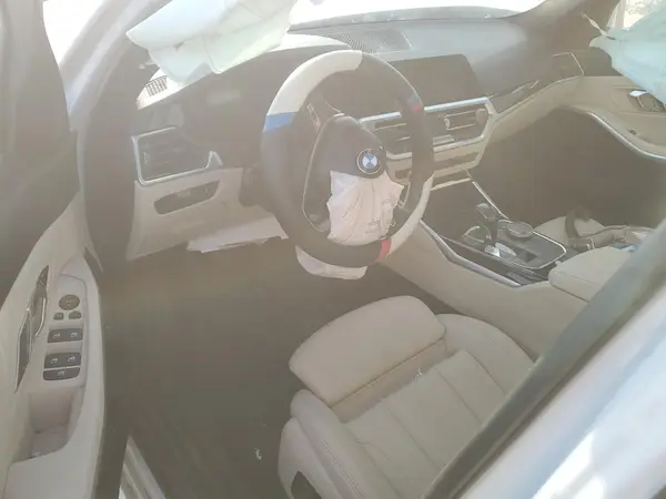 WBA5R7C55KAJ82378 2019 BMW 3ER - Image 8