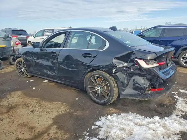 WBA5R7C55KFH31079 2019 BMW 3ER - Image 2