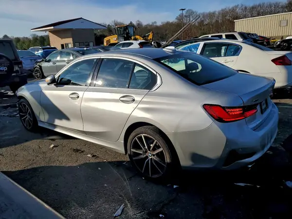 WBA5R7C55KFH32796 2019 BMW 3ER - Image 2
