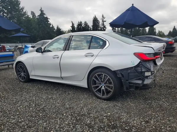 WBA5R7C56KAJ78811 2019 BMW 3ER - Image 2