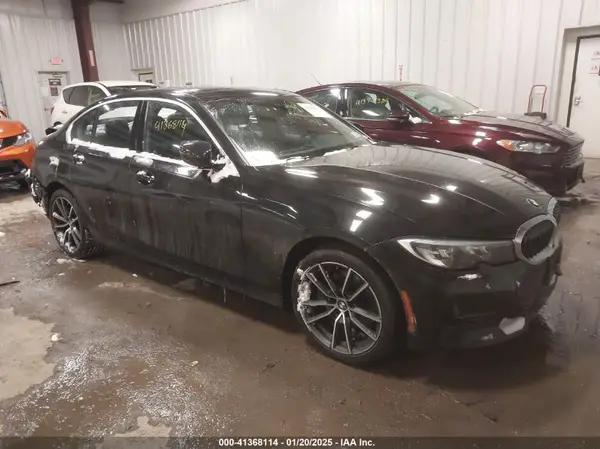 WBA5R7C56KAJ86102 2019 BMW 3ER - Image 1