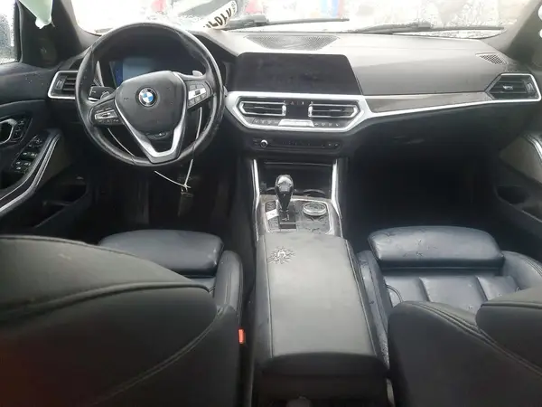 WBA5R7C57KAE82636 2019 BMW 3ER - Image 8