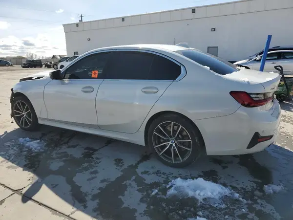WBA5R7C57KAJ80695 2019 BMW 3ER - Image 2