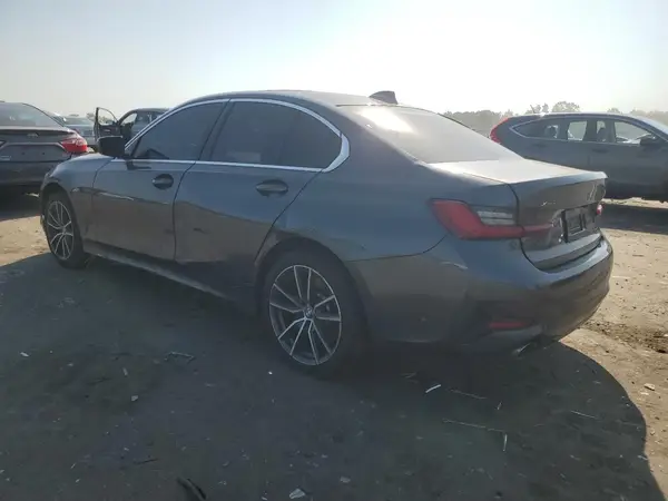WBA5R7C57KAJ85315 2019 BMW 3ER - Image 2