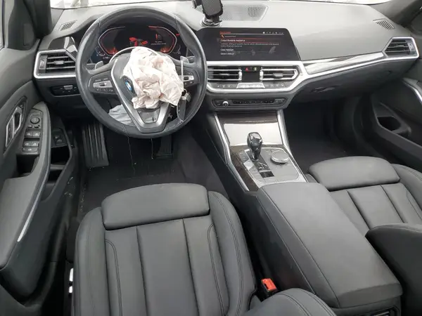 WBA5R7C58KAJ82049 2019 BMW 3ER - Image 8