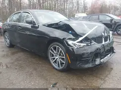 WBA5R7C58KAJ82195 2019 BMW 3ER
