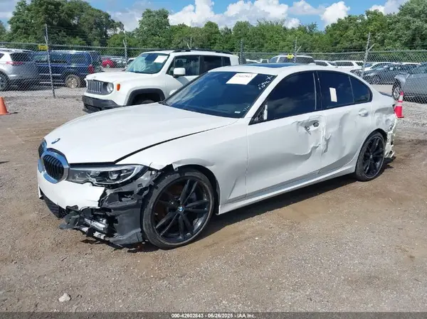 WBA5R7C58KFH12249 2019 BMW 3ER - Image 2