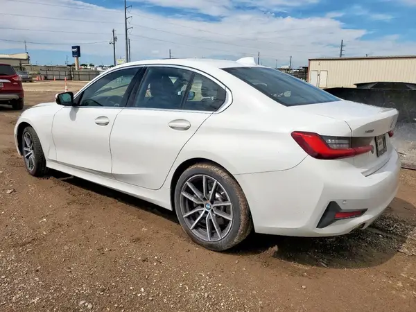 WBA5R7C58KFH12476 2019 BMW 3ER - Image 2