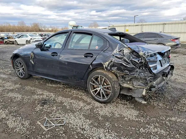 WBA5R7C59KAE82637 2019 BMW 3ER - Image 2