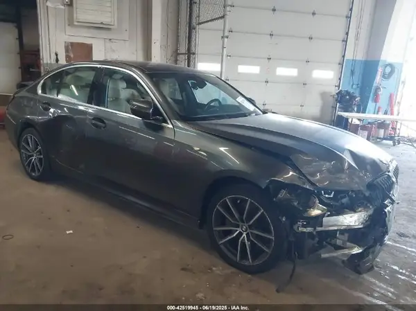 WBA5R7C5XKFH12284 2019 BMW 3ER - Image 1