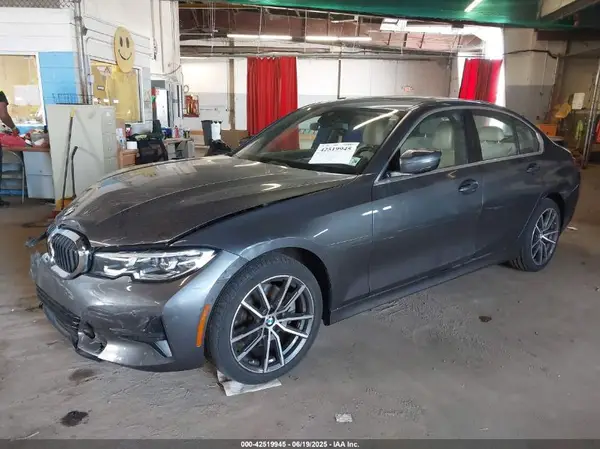 WBA5R7C5XKFH12284 2019 BMW 3ER - Image 2