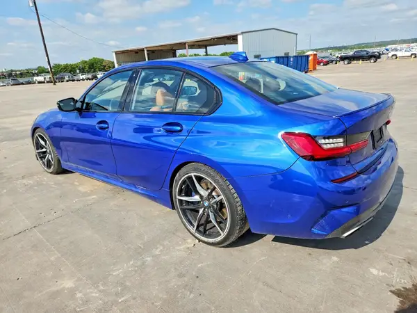 WBA5U7C06LFH66265 2020 BMW M3 - Image 2