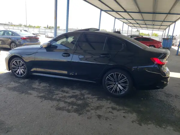 WBA5U7C07LAF54178 2020 BMW 3ER - Image 2