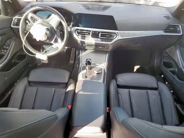 WBA5U7C09NFL80679 2022 BMW M3 - Image 8