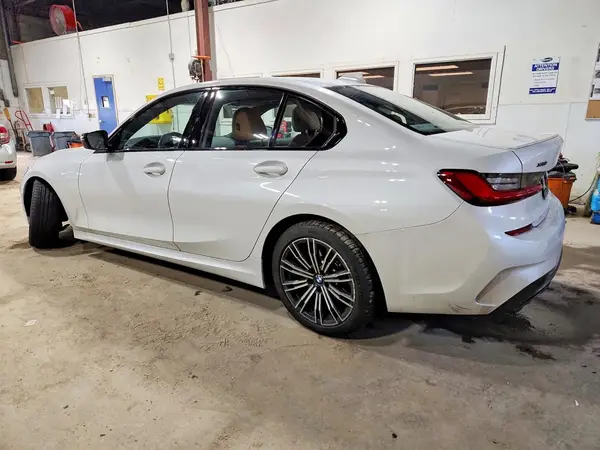 WBA5U9C01LA380309 2020 BMW 3ER - Image 2