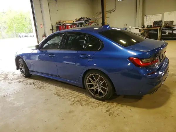 WBA5U9C01LFJ66987 2020 BMW M3 - Image 2