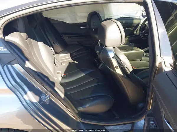 WBA6D0C57GD927745 2016 BMW 6ER - Image 8