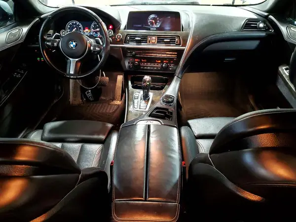 WBA6D2C53HGT73079 2017 BMW 6ER - Image 8