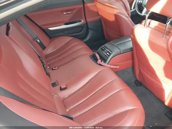 WBA6D2C57HGT66328 2017 BMW 6ER - Image 8