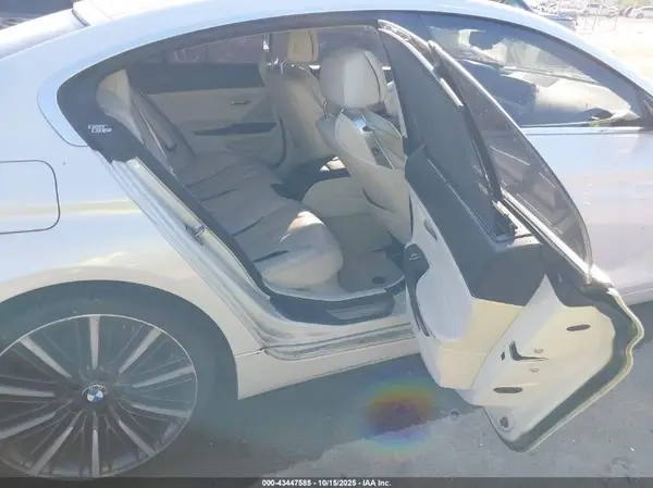 WBA6D4C50GD977359 2016 BMW 6ER - Image 8