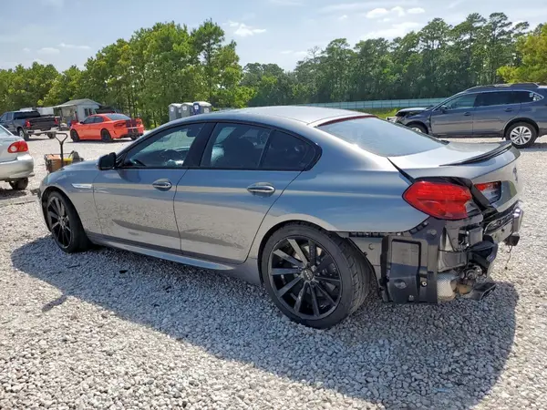 WBA6D4C50HD977699 2017 BMW 6ER - Image 2