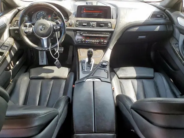 WBA6D4C50HD977699 2017 BMW 6ER - Image 8
