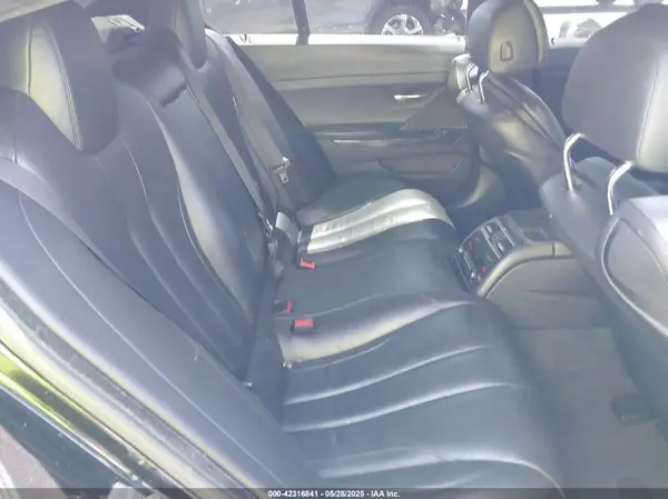 WBA6D4C52GD977458 2016 BMW 6ER - Image 8