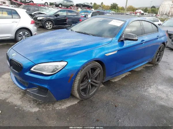 WBA6D4C52JD985972 2018 BMW 6ER - Image 2