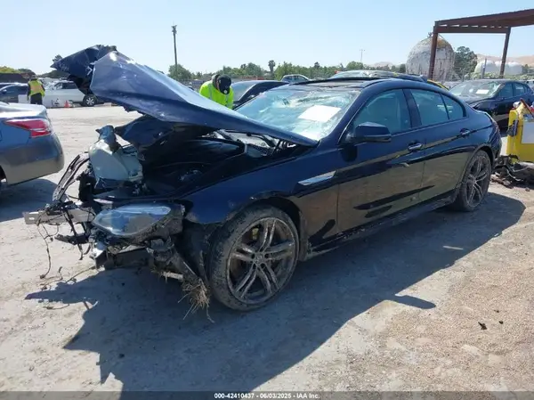 WBA6D4C53JD985981 2018 BMW 6ER - Image 2